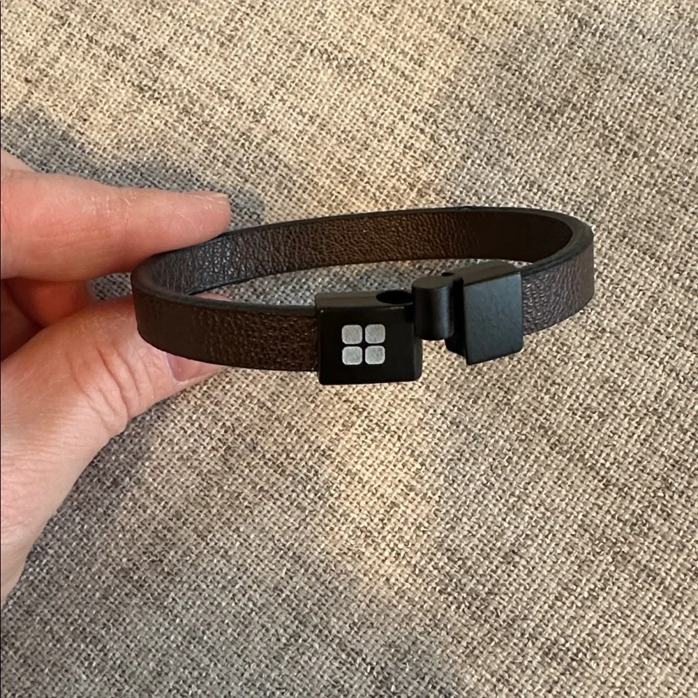 Brown Leather Bracelet with Black magnetic Clasp
